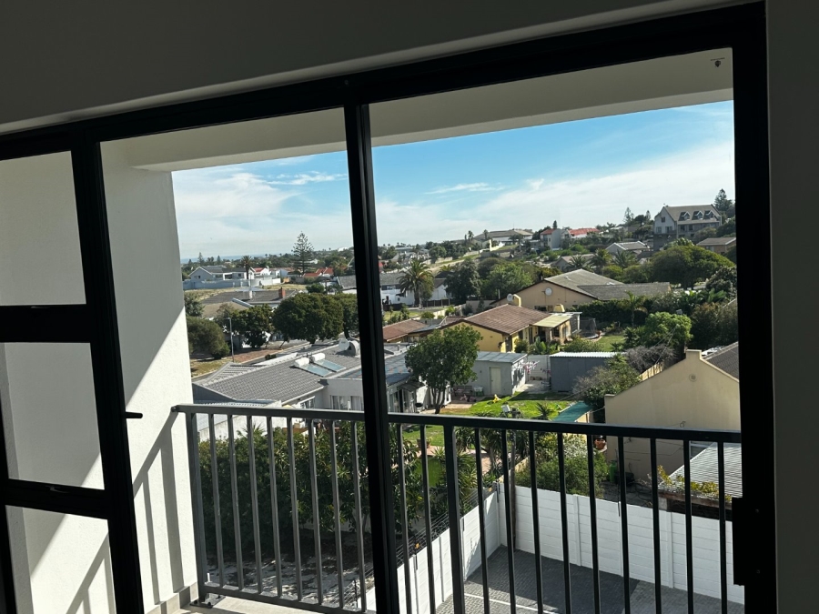 2 Bedroom Property for Sale in Table View Western Cape